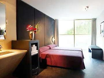 Ciutat 4*