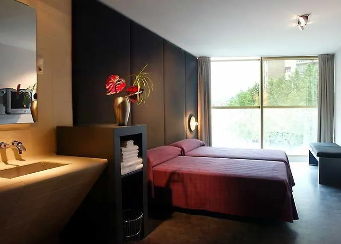 Ciutat 4*