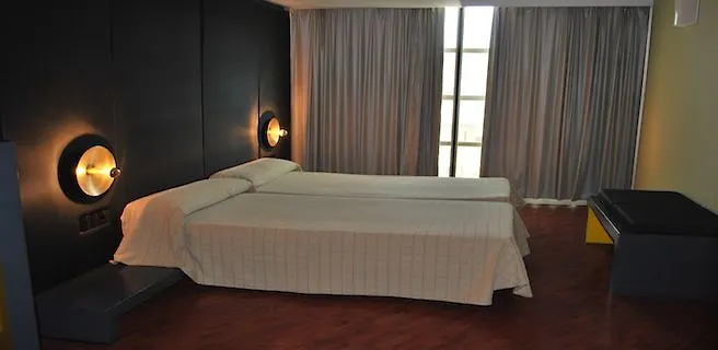 Ciutat Hotel 4*